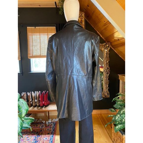 Vintage Leather Jacket - Picture 2 of 6